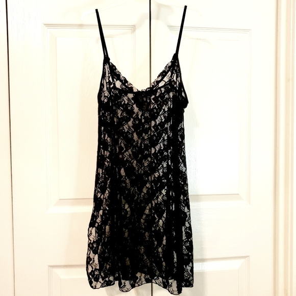 Smart & Sexy Sleepwear Other - Smart & Sexy EUC Sheer Black Stretch Lace Nightgown Size L